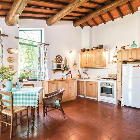 Holiday home Calza *