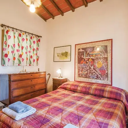 Holiday home Calza Radicondoli
